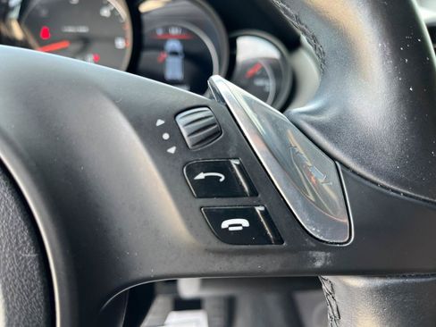 Used 2014 Porsche Cayenne Diesel Platinum Edition AWD/4WD image 30