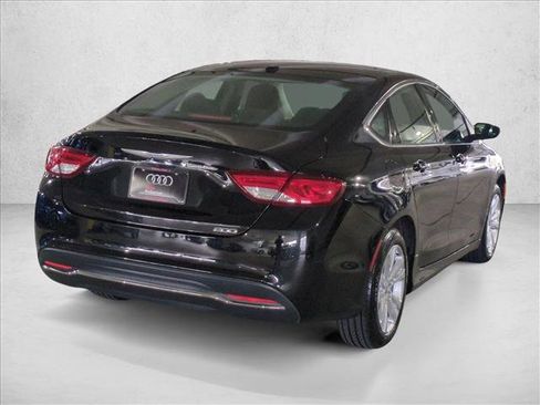 Used 2016 Chrysler 200 Limited w/ Convenience Group FWD image 5