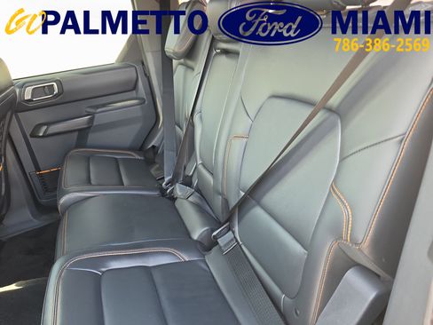 Used 2024 Ford Bronco Badlands AWD/4WD image 13