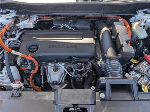 Used 2025 Honda CR-V Sport image 23