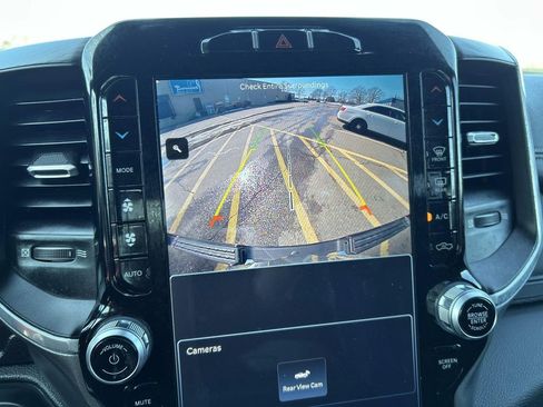 Certified 2023 RAM 1500 Laramie image 34