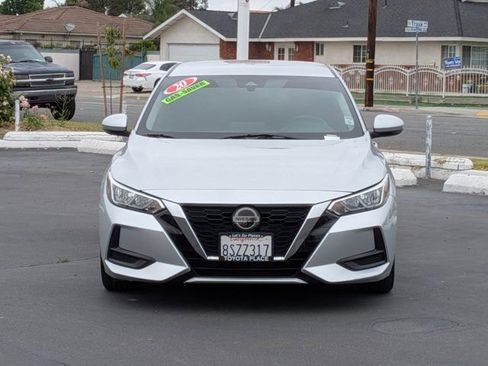 Used 2020 Nissan Sentra SV FWD image 2