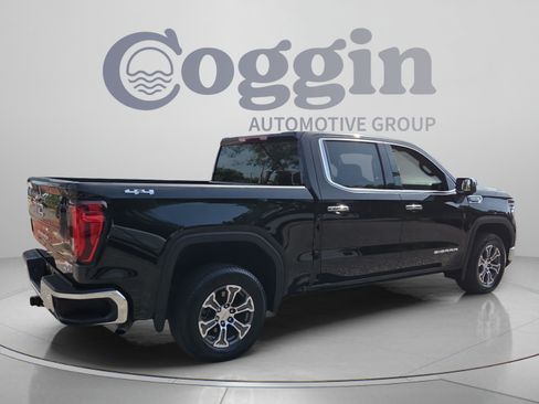 Used 2026 GMC Sierra 1500 SLT AWD/4WD image 5
