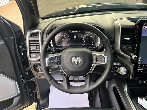 Used 2025 RAM 1500 Laramie w/ Night Edition AWD/4WD image 34