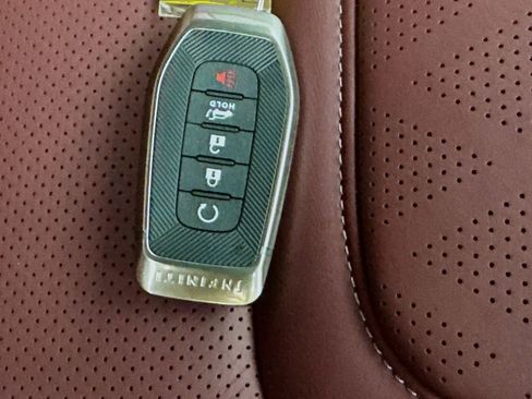 New 2026 INFINITI QX80 Autograph image 38