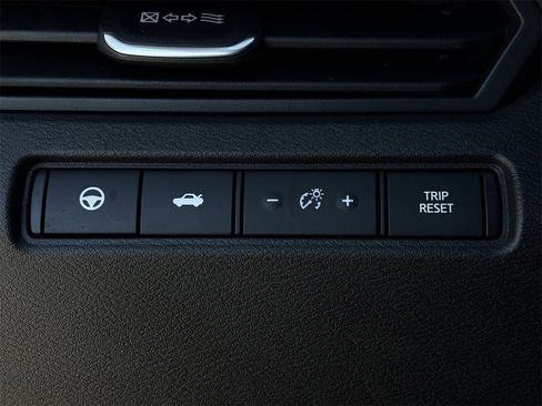 Used 2024 Nissan Altima 2.5 SL image 23