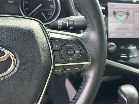 Used 2018 Toyota Camry XLE w/ Audio Package image 18