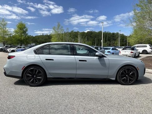 New 2025 BMW 760i xDrive AWD/4WD image 2