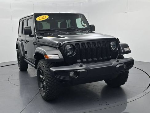 Used 2021 Jeep Wrangler Unlimited Sport AWD/4WD image 2