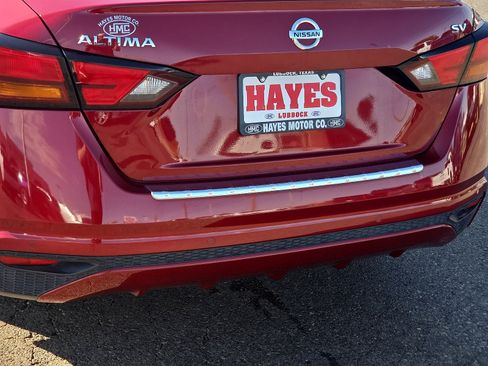 Used 2022 Nissan Altima 2.5 SV image 8