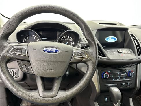 Used 2017 Ford Escape SE w/ Equipment Group 201A image 22