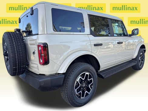 New 2026 Ford Bronco Outer Banks AWD/4WD image 15