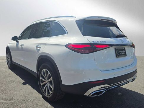 Used 2026 Mercedes-Benz GLC 300 4MATIC image 5