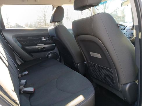 Used 2013 Kia Soul + image 13