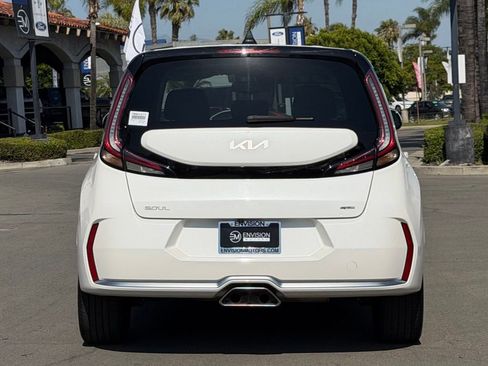Used 2023 Kia Soul GT-Line w/ GT-Line Technology Package FWD image 8