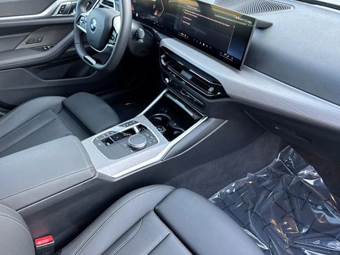 Used 2025 BMW 430i w/ Premium Package image 16
