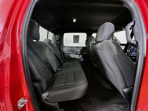 Used 2025 RAM 1500 Big Horn AWD/4WD image 29