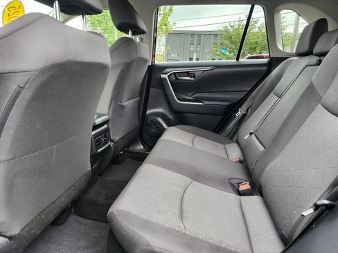 Used 2025 Toyota RAV4 XLE w/ Weather Package AWD/4WD image 16
