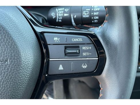 Used 2025 Honda HR-V Sport image 35