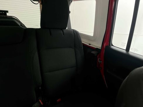 Used 2022 Jeep Wrangler Unlimited Sport AWD/4WD image 14