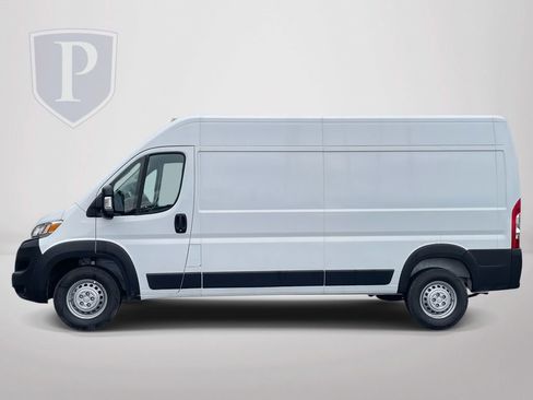New 2026 RAM ProMaster 2500 w/ Convenience Group FWD image 5