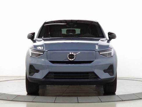 Certified 2023 Volvo C40 Recharge Core image 2