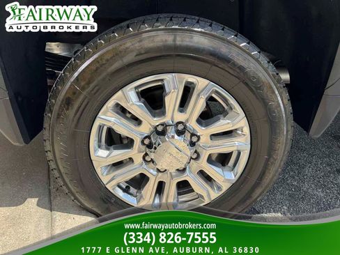 Used 2021 GMC Sierra 2500 Denali w/ Denali Ultimate Package AWD/4WD image 36