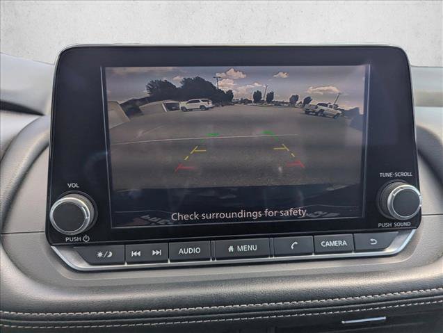 Used 2024 Nissan Rogue SV AWD/4WD image 18