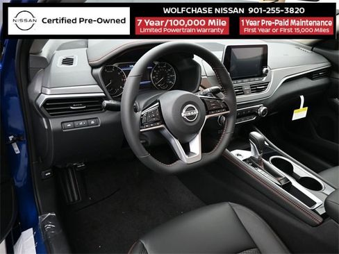Certified 2025 Nissan Altima 2.5 SR image 17