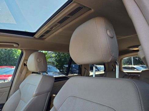 Used 2014 Mercedes-Benz GL 450 4MATIC image 24