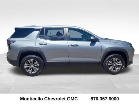 Certified 2026 Chevrolet Equinox LT FWD image 8