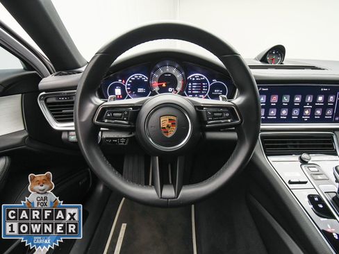 Used 2022 Porsche Panamera Platinum Edition image 14