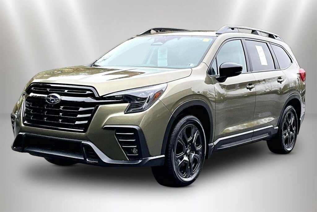Certified 2026 Subaru Ascent Bronze Edition AWD/4WD image 3