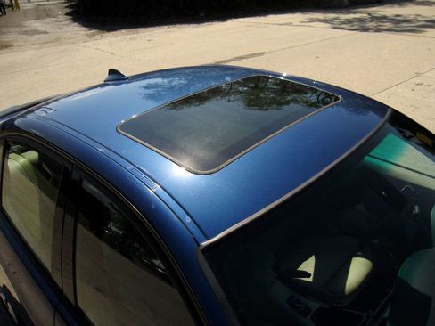 Used 2011 BMW 335i Sedan RWD image 16