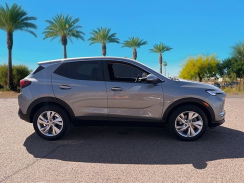 Used 2024 Buick Encore GX Preferred w/ Comfort Package FWD image 7