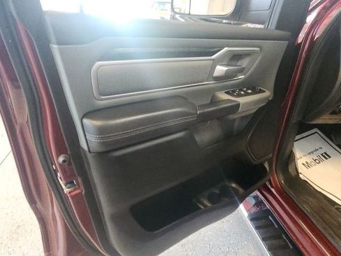 Used 2019 RAM 1500 Big Horn AWD/4WD image 9