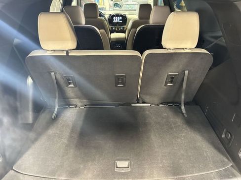 Certified 2023 Chevrolet Traverse LT image 27