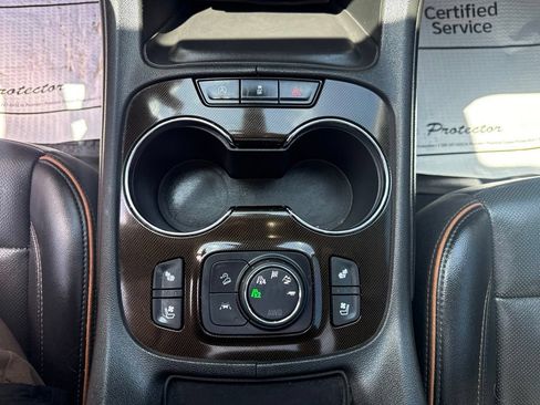 Used 2023 GMC Acadia AT4 w/ Technology Package AWD/4WD image 18