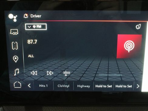 Used 2025 GMC Sierra 2500 Denali image 25