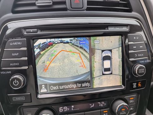 Used 2016 Nissan Maxima Platinum FWD image 59