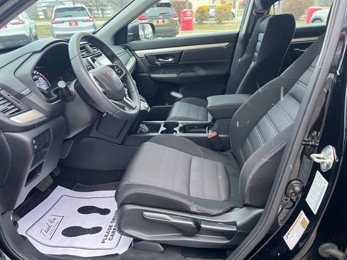 Used 2019 Honda CR-V LX image 9