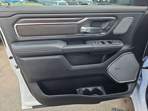 New 2026 RAM 1500 Laramie AWD/4WD image 11