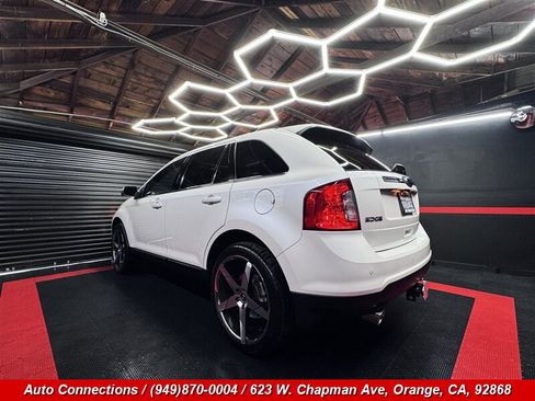 Used 2014 Ford Edge Limited w/ Equipment Group 302A FWD image 4