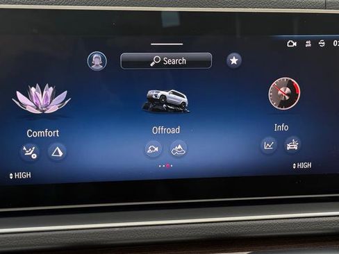 Used 2024 Mercedes-Benz GLS 450 4MATIC w/ AMG Line Exterior image 38