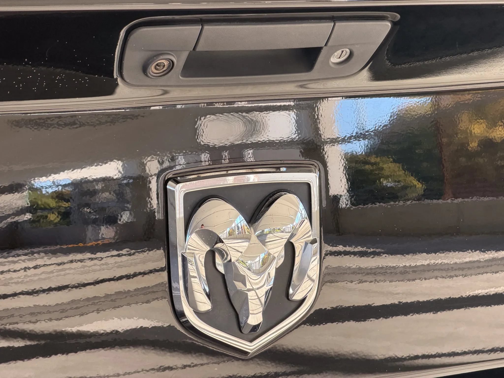 Used 2012 RAM 1500 Laramie Limited AWD/4WD image 10