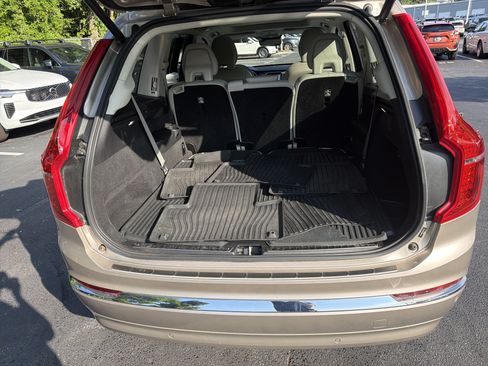 Certified 2024 Volvo XC90 T8 Plus w/ Protection Package AWD/4WD image 34