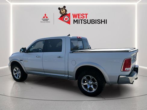 Used 2015 RAM 1500 Laramie w/ Convenience Group AWD/4WD image 4