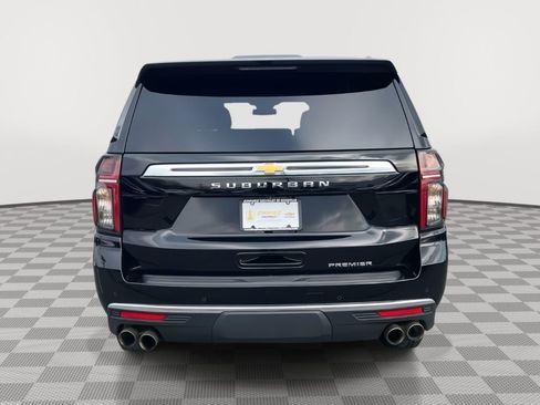 Used 2024 Chevrolet Suburban Premier AWD/4WD image 6