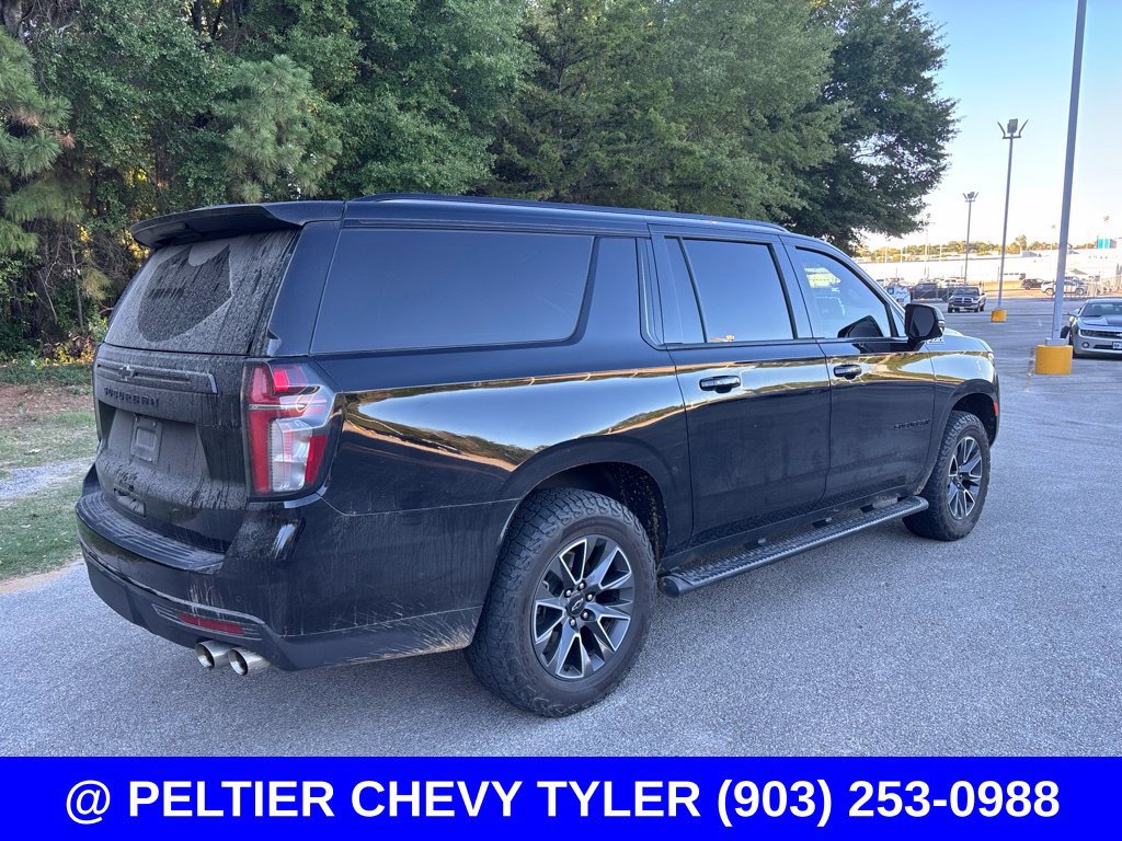 Used 2023 Chevrolet Suburban Z71 w/ Z71 Off-Road Package AWD/4WD image 7