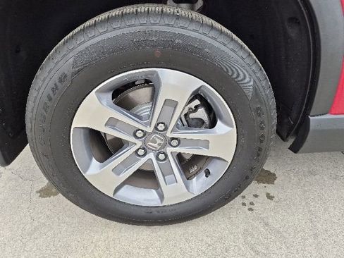 Certified 2025 Honda Pilot EX-L image 7